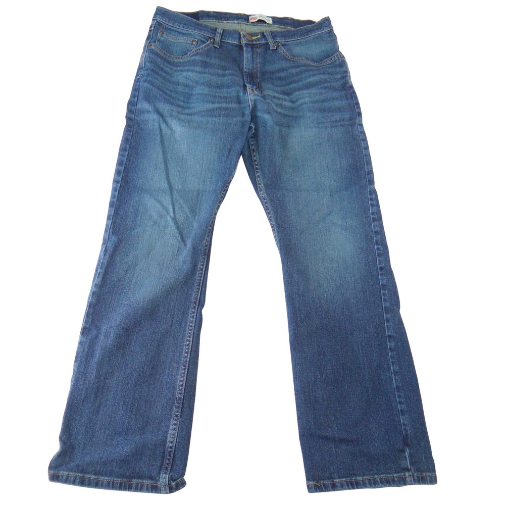 Wrangler Relaxed Boot Cut Jeans Mens 34x30 Medium Wash Blue Denim